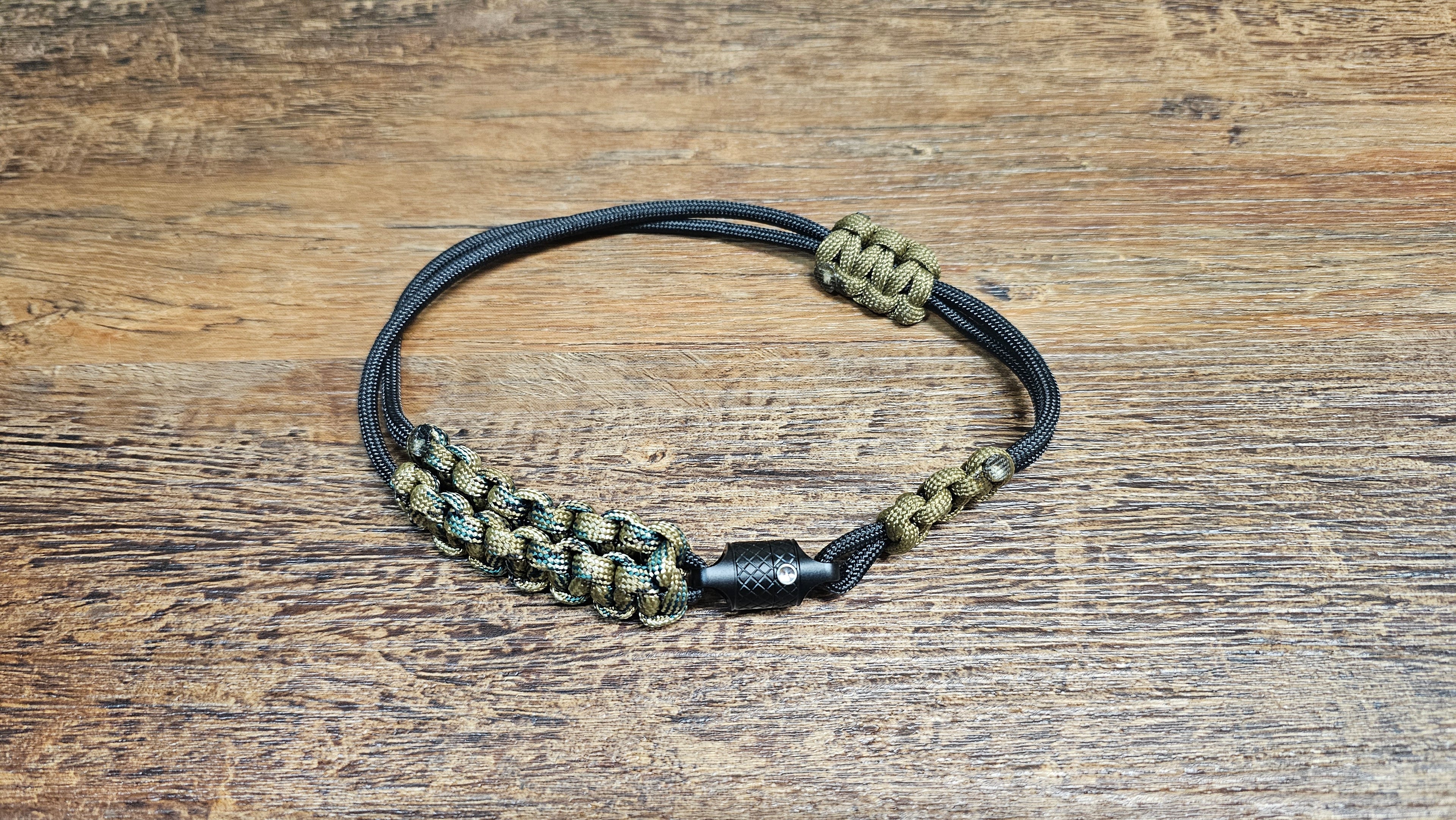 Custom Locking Magnetic Bow Wrist Sling – Paracord with Locking Magnet Included